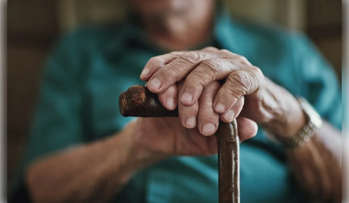 70-летнего пенсионера из Костаная наказали за оскорбление медика