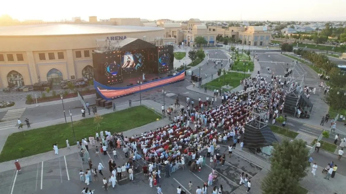 В Туркестане стартовал фестиваль искусств «Песни Шамши»