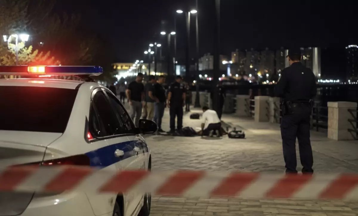 «Үйден алдап шығарып, шабуыл жасады»: Ақтауда ер адам әйелін пышақтаған