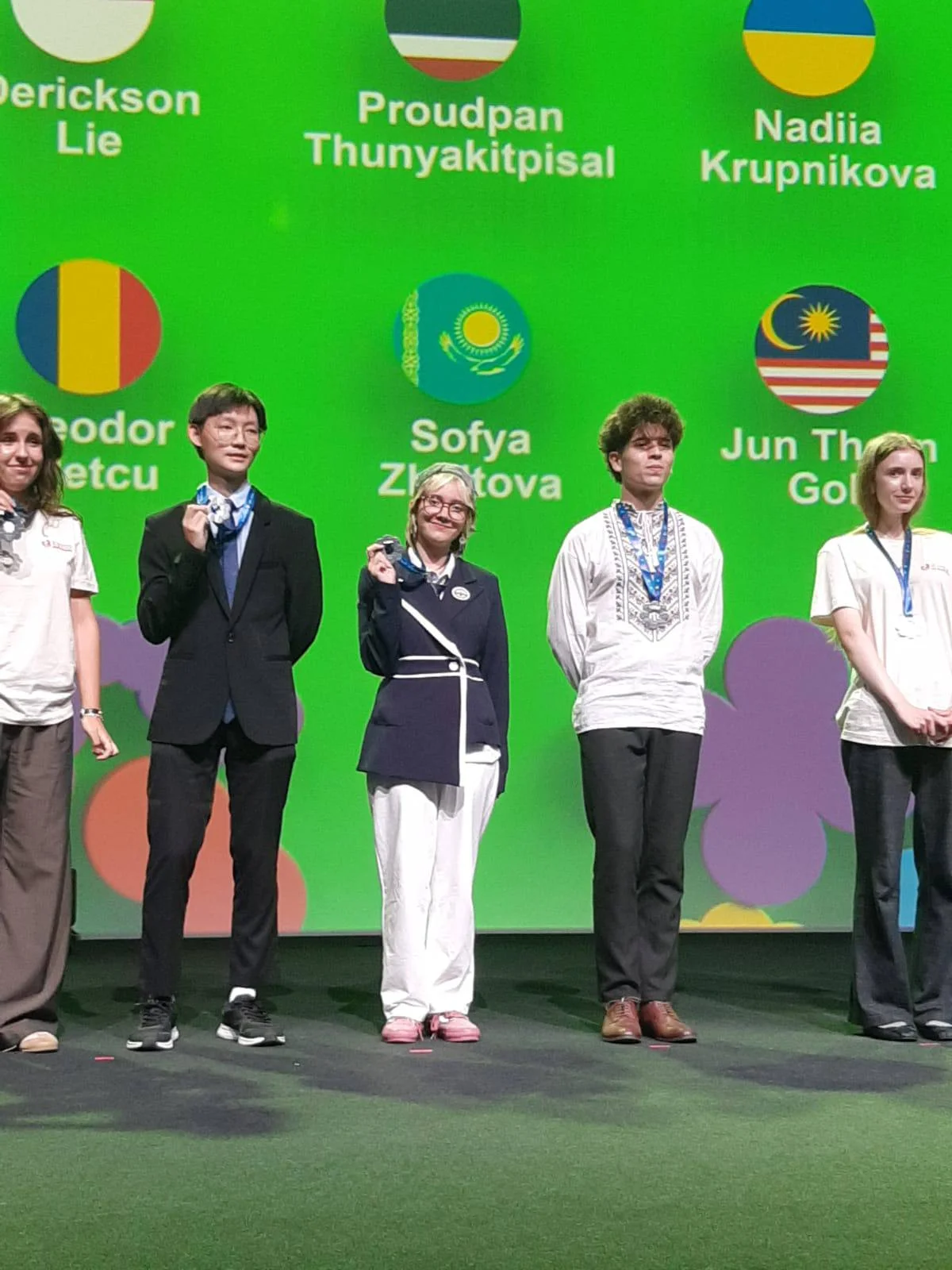 Қазақстан құрамасы Халықаралық биология олимпиадасында үш күміс және бір қола медаль жеңіп алды