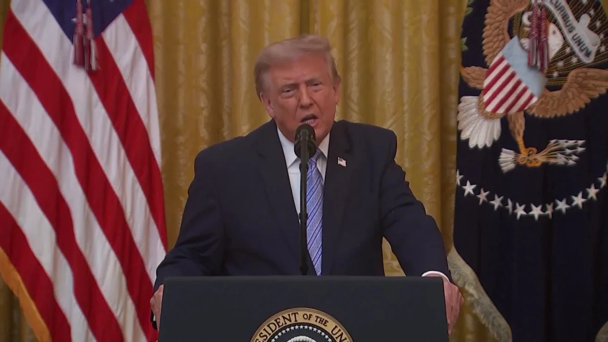Трамп: «Қаза тапқан сарбаздар үшін Ираннан кек алмай қоймаймын»