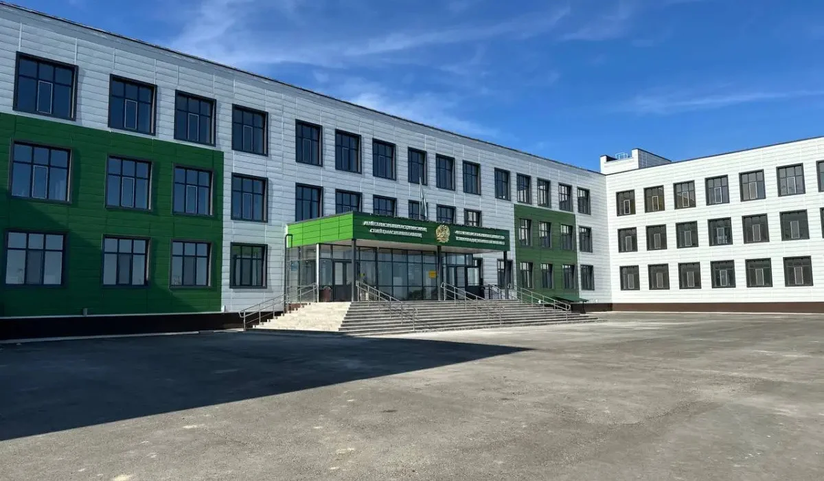 Равные школы для города и села: что стоит за проектом «Келешек мектептері»