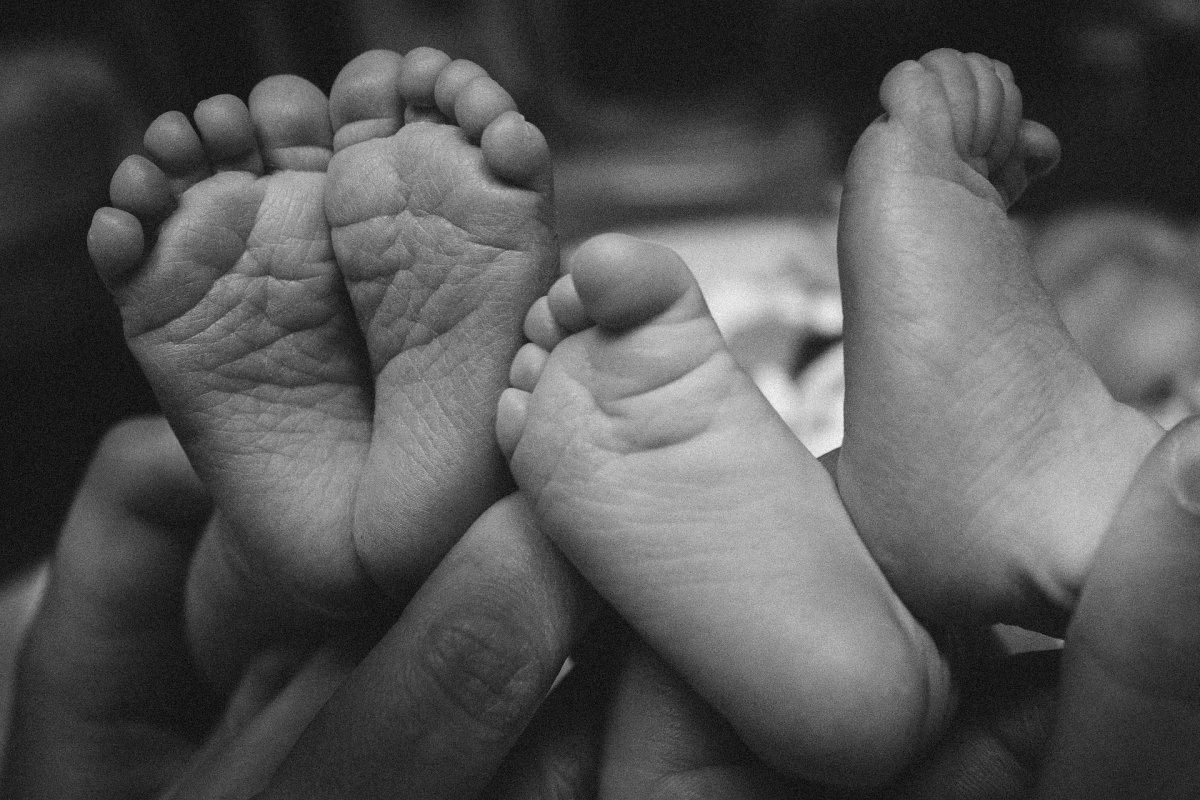 Тройня скончалась в роддоме Каскелена