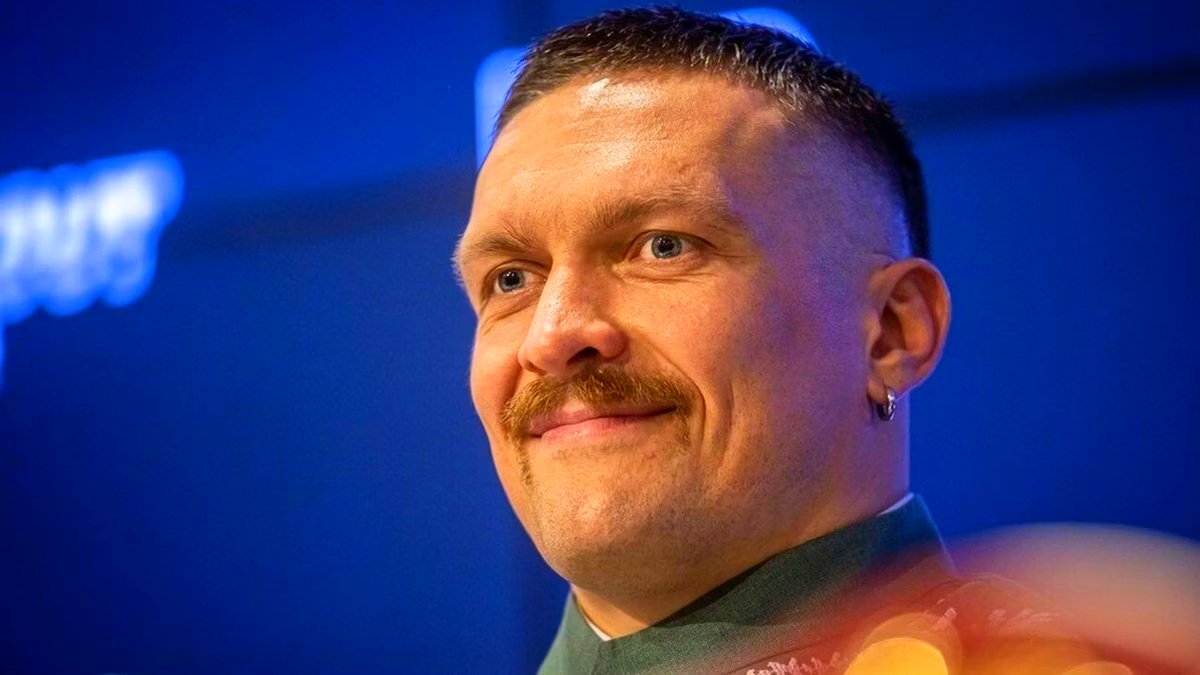 Александр Усик назвал сроки проведения своего прощального боя