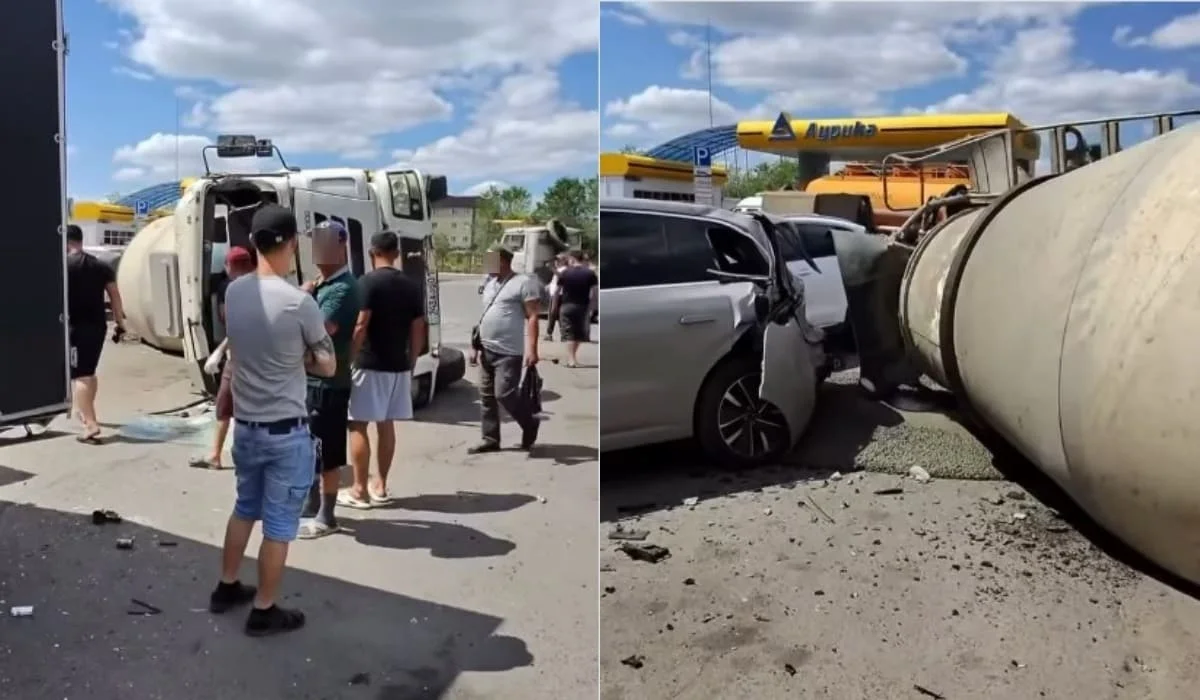 Грузовик протаранил семь припаркованных автомобилей и опрокинулся в Астане (ВИДЕО)