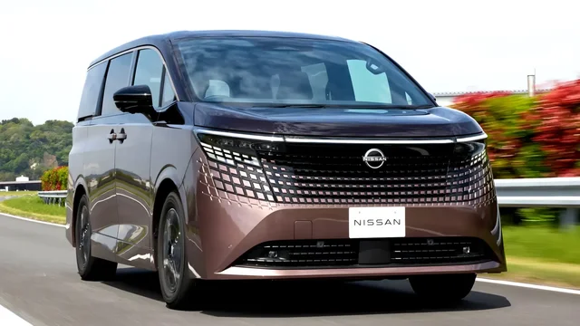 Қош бол, Toyota Alphard! Nissan 16 жылдан кейін жаңа Elgrand-ты таныстырды