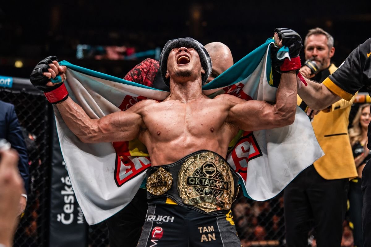 «Наденьте намордник на крысу»: Жумагулов унизил чемпиона европейского UFC