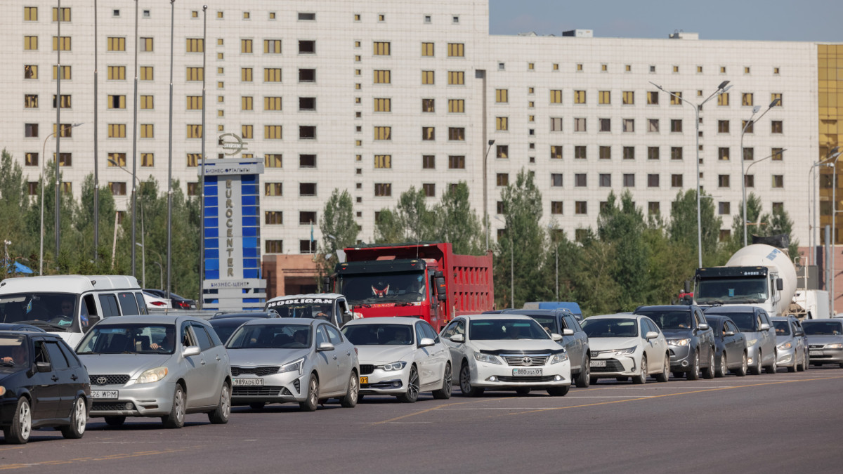Казахстанский автопром увеличит выпуск до 190 тысяч автомобилей в 2026 году