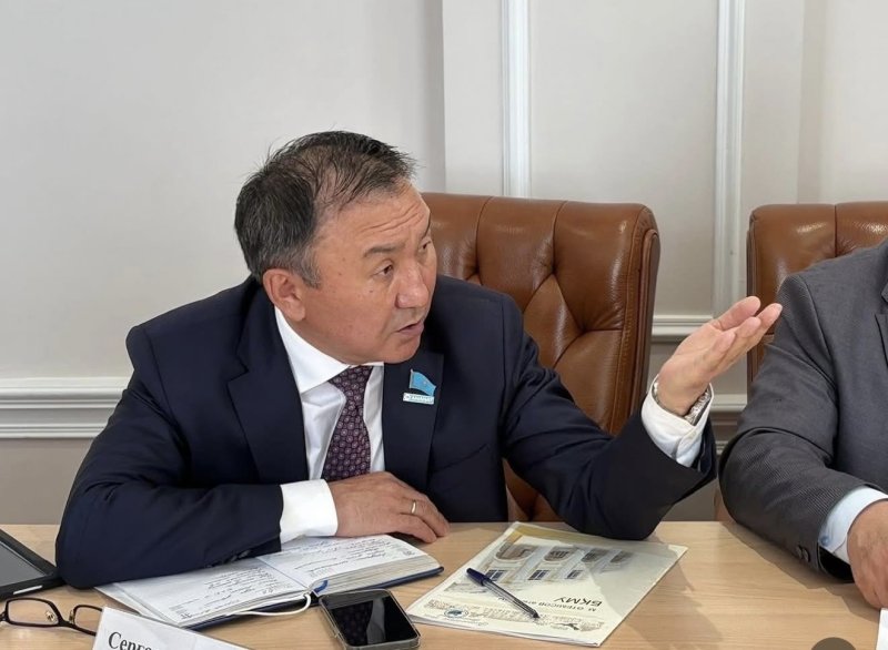 КНБ задержал депутата и ректора ЗКУ? Что известно