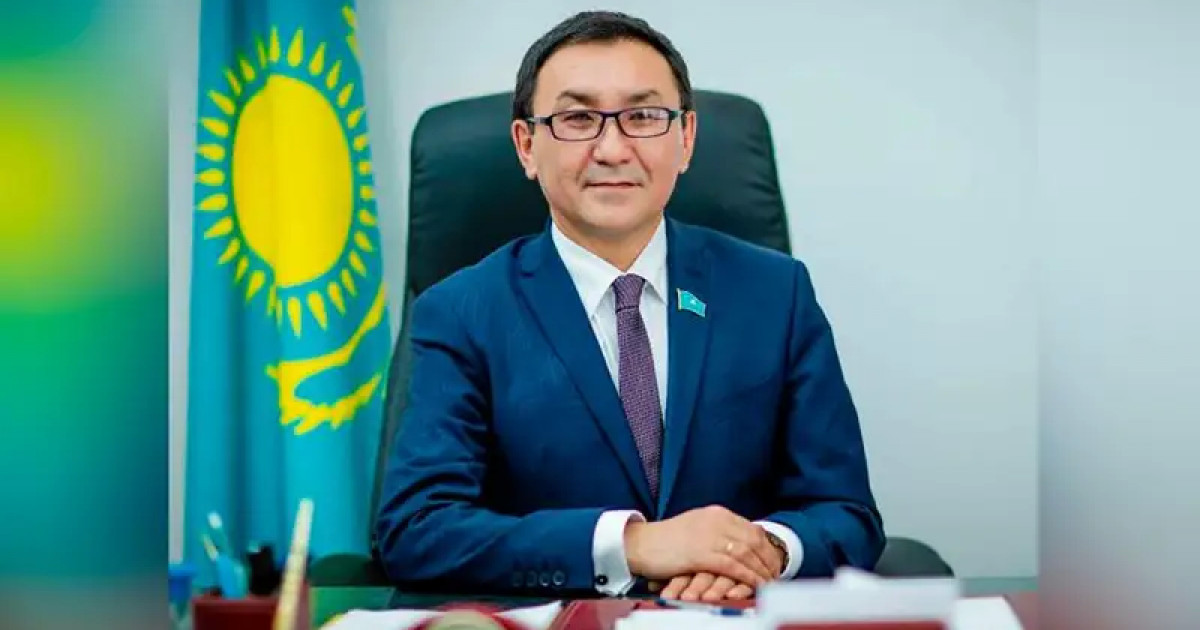   Махамбет Өтемісов атындағы Батыс Қазақстан университетінің ректоры Нұрлан Серғалиев ұсталғаны туралы ақпарат тарады   