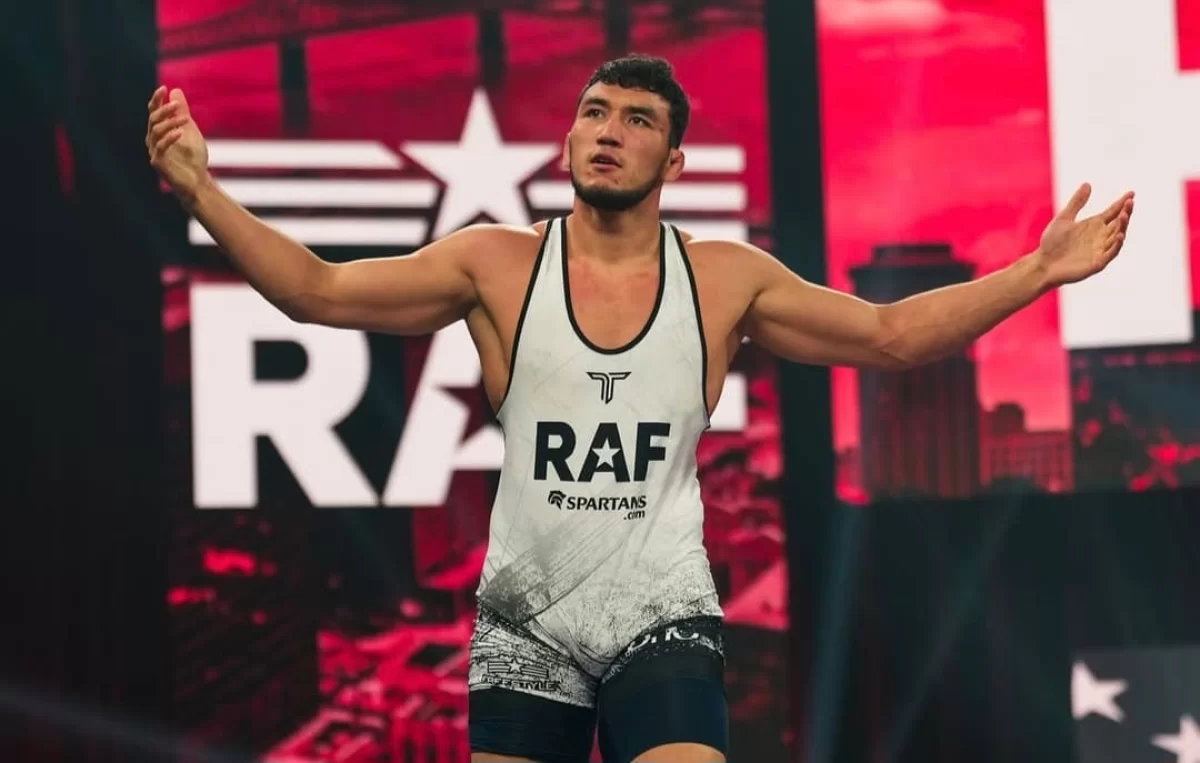 Ризабек Айтмұқан UFC-ге кететінін айтты