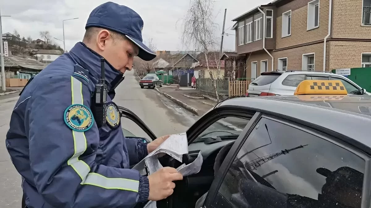 Некоторых водителей в Казахстане могут оставить без прав с 25 августа