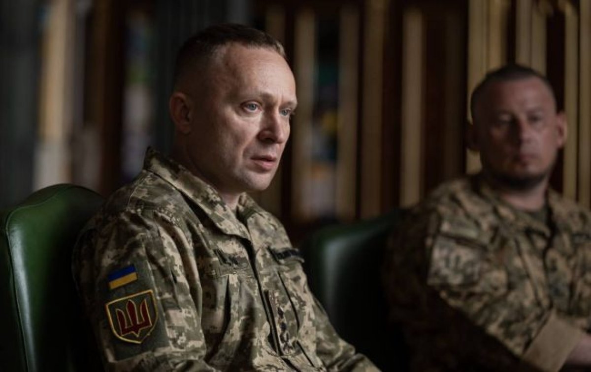 Зеленский Украина қарулы күштерінің жаңа бас қолбасшысын тағайындады