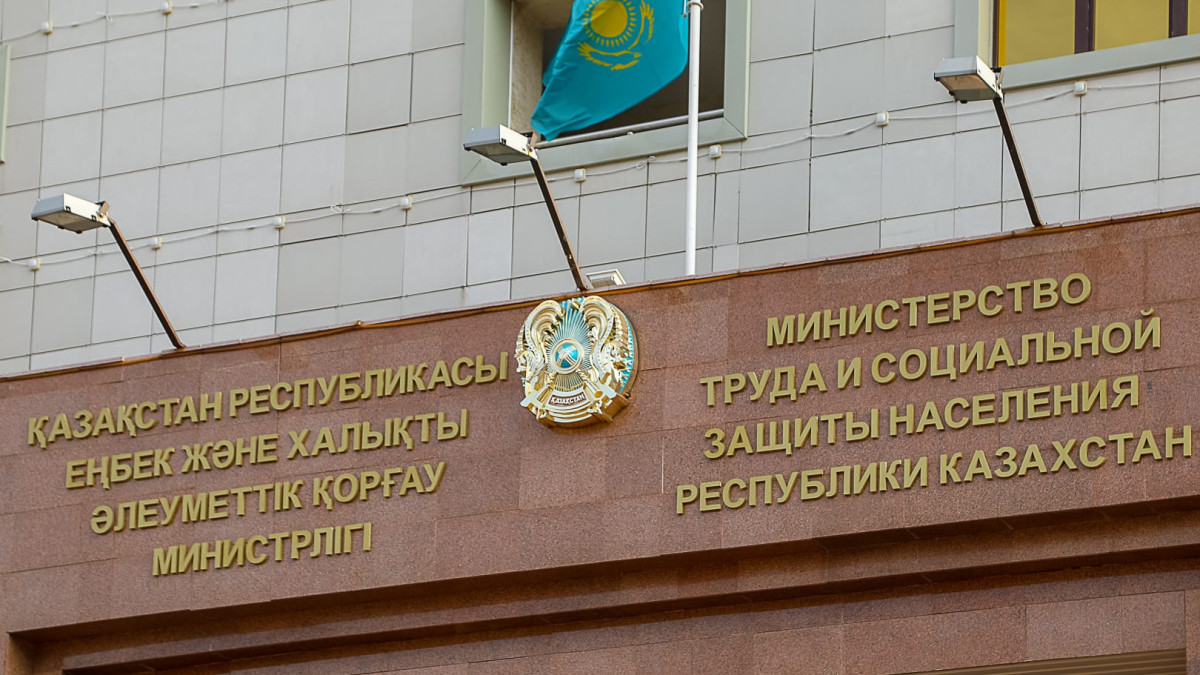 Какая помощь будет оказана семьям погибших после ЧП в Павлодарской области