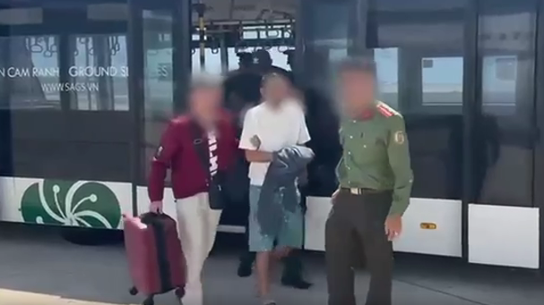 Организатора незаконного игорного бизнеса экстрадировали из Вьетнама в Казахстан