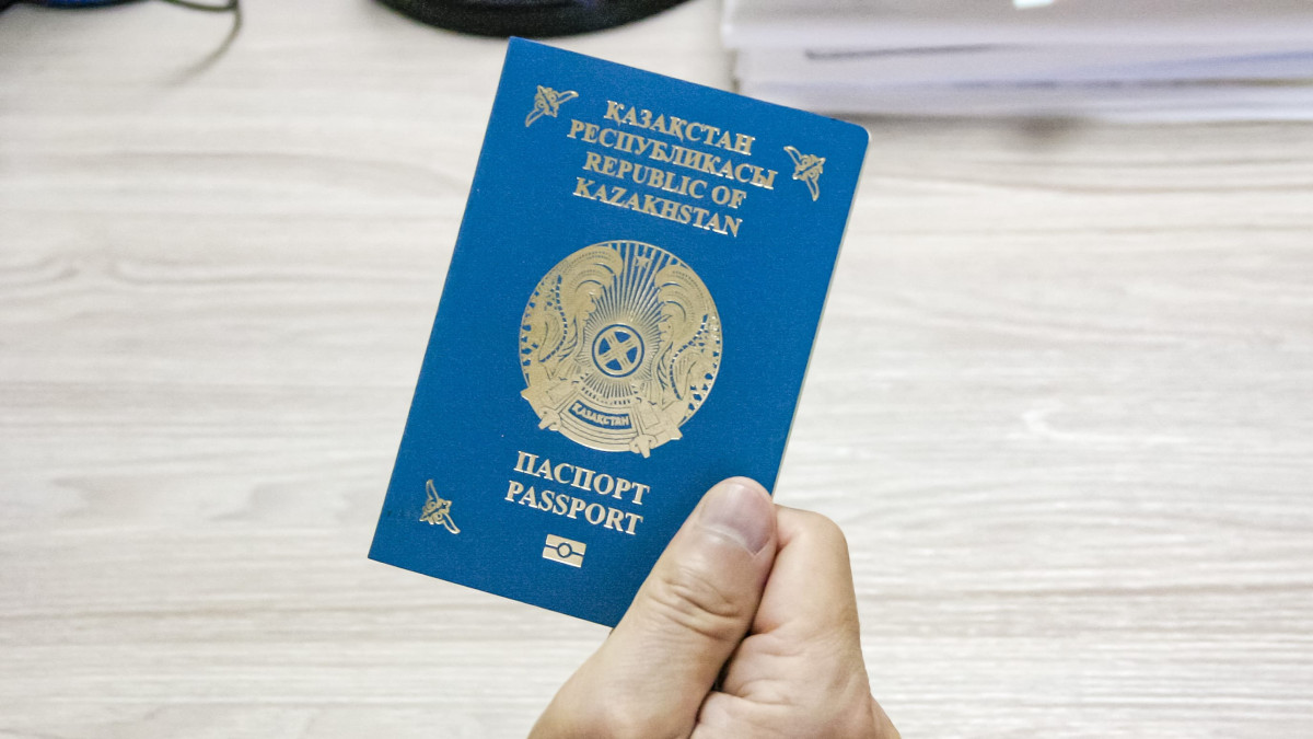 Паспорт в Казахстане: сколько придется заплатить и кому оформят бесплатно