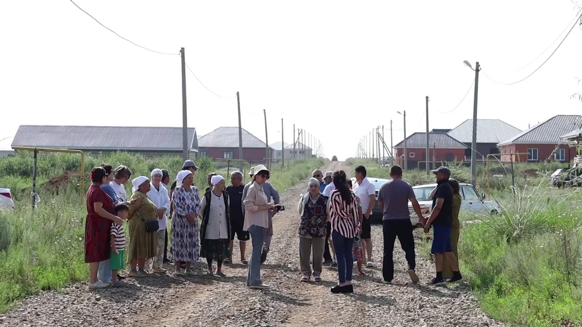 Без школы и детского сада: жители нового района Актобе девятый год ждут строительства необходимых для жизни объектов
