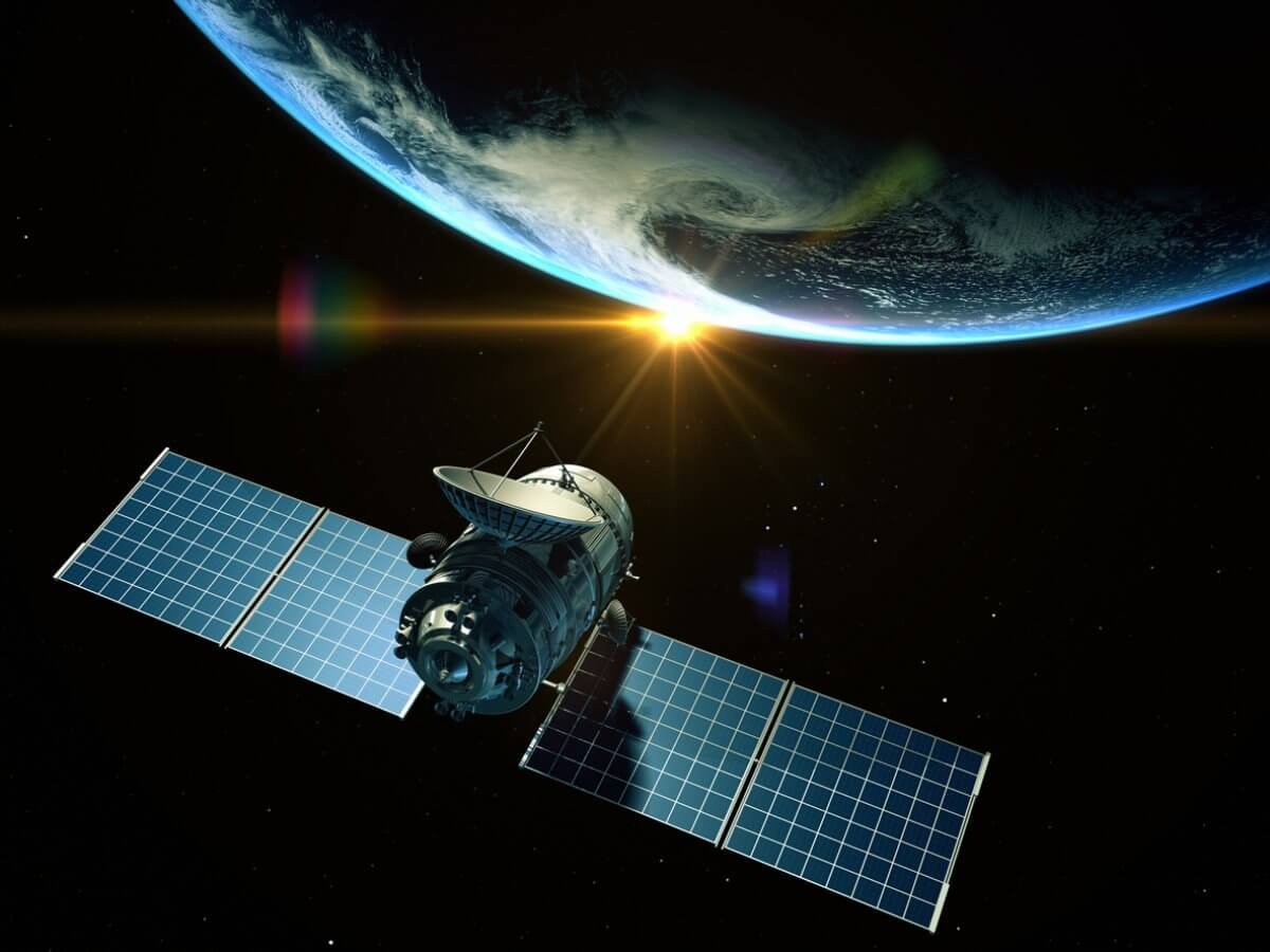 Правительство выделило более 10 млрд теңге на новый спутник связи KazSat-3R