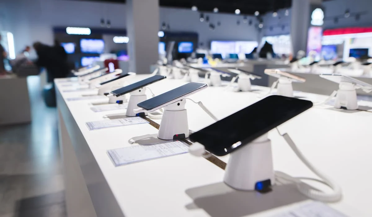 Новые правила продажи смартфонов вводят в Казахстане: что изменится