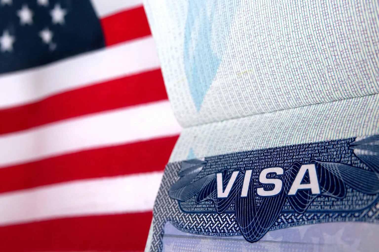 США вводят новые визовые ограничения: кто не сможет получить визу