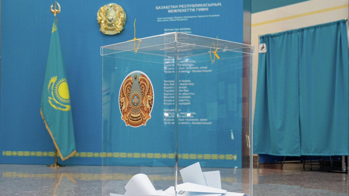 Құрылтай сайлауы: жеті партияның тізімі тіркеліп, үгіт-насихат кезеңі басталды