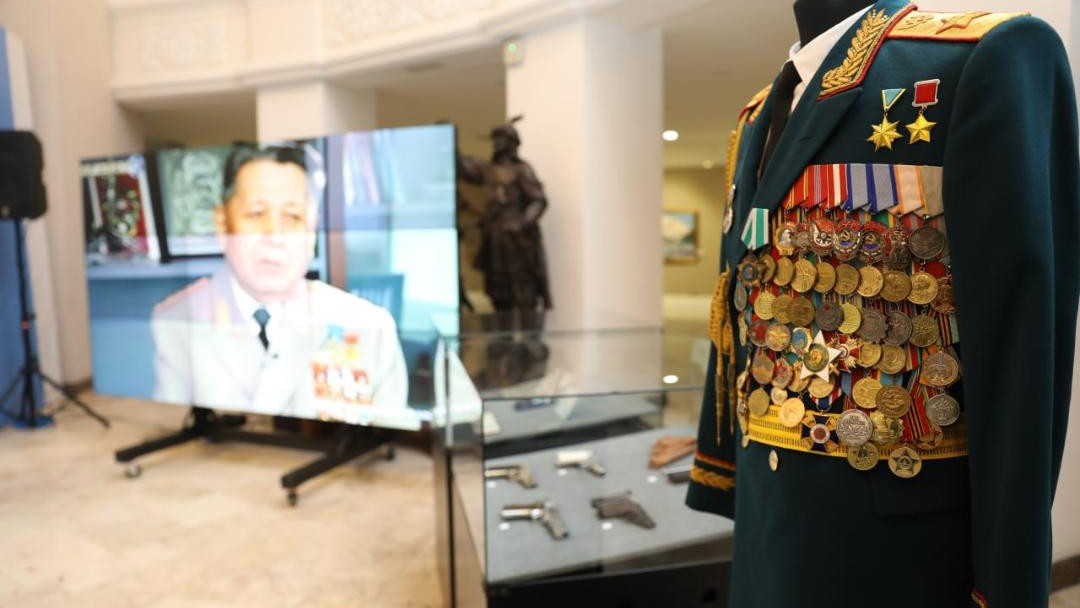 В Военно-исторический музей переданы более 100 реликвий Сагадата Нурмагамбетова