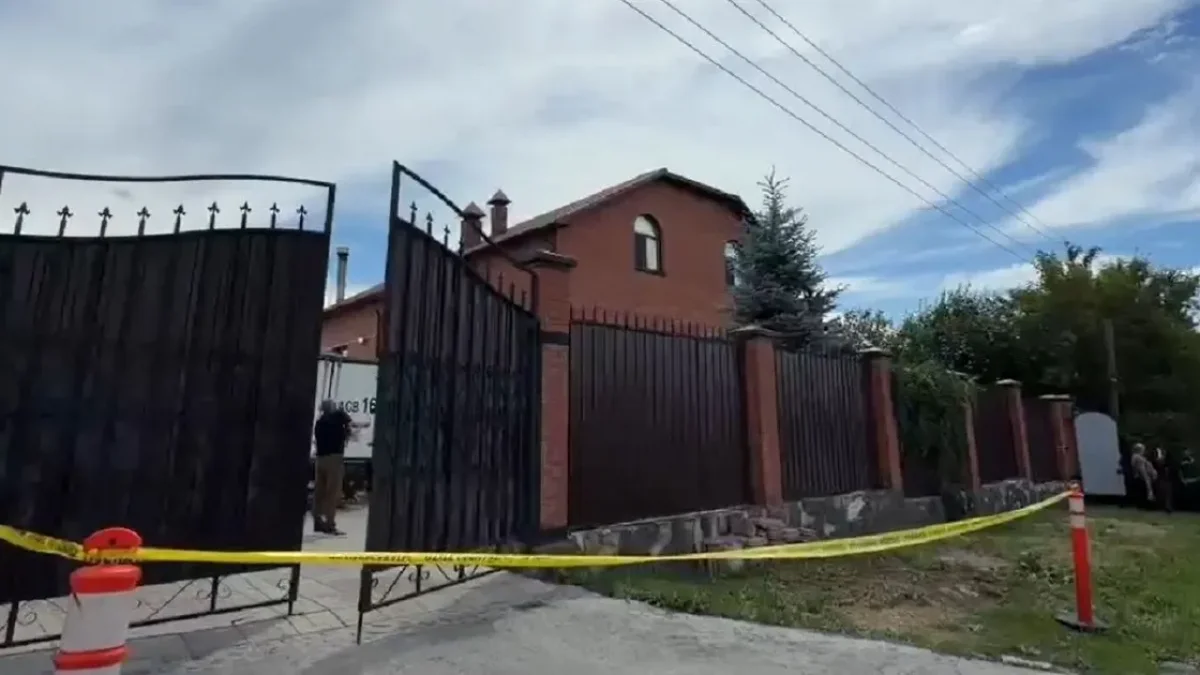 Трагедия в ВКО: неизвестные ворвались в дом семьи предпринимательницы