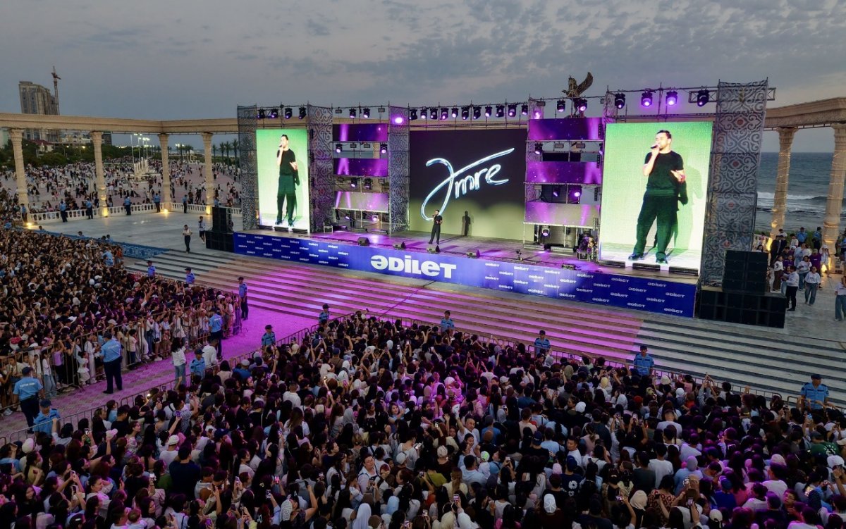 Ақтауда өткен «ӘDILET EVENT» кешіне 10 мыңнан астам адам жиналды