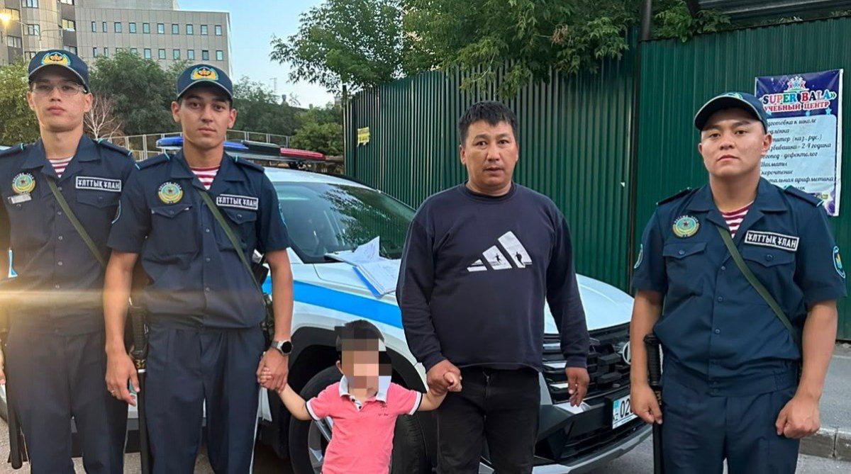 Военнослужащие Нацгвардии помогли трехлетнему ребенку найти родителей в Астане