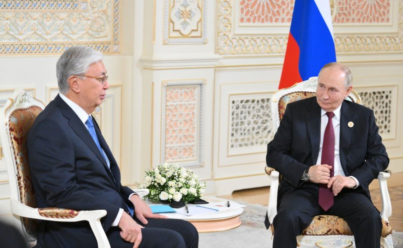 «Казахстану важна сильная Россия»: политолог о словах Токаева
