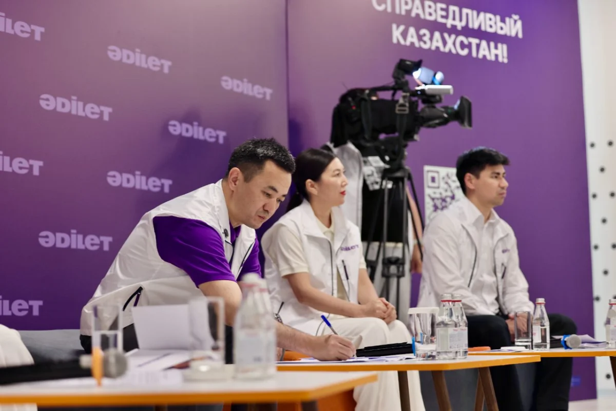 «Әділет» партиясы Жаңаөзенде мұнайды терең өңдеуді дамыту бастамасын ұсынды