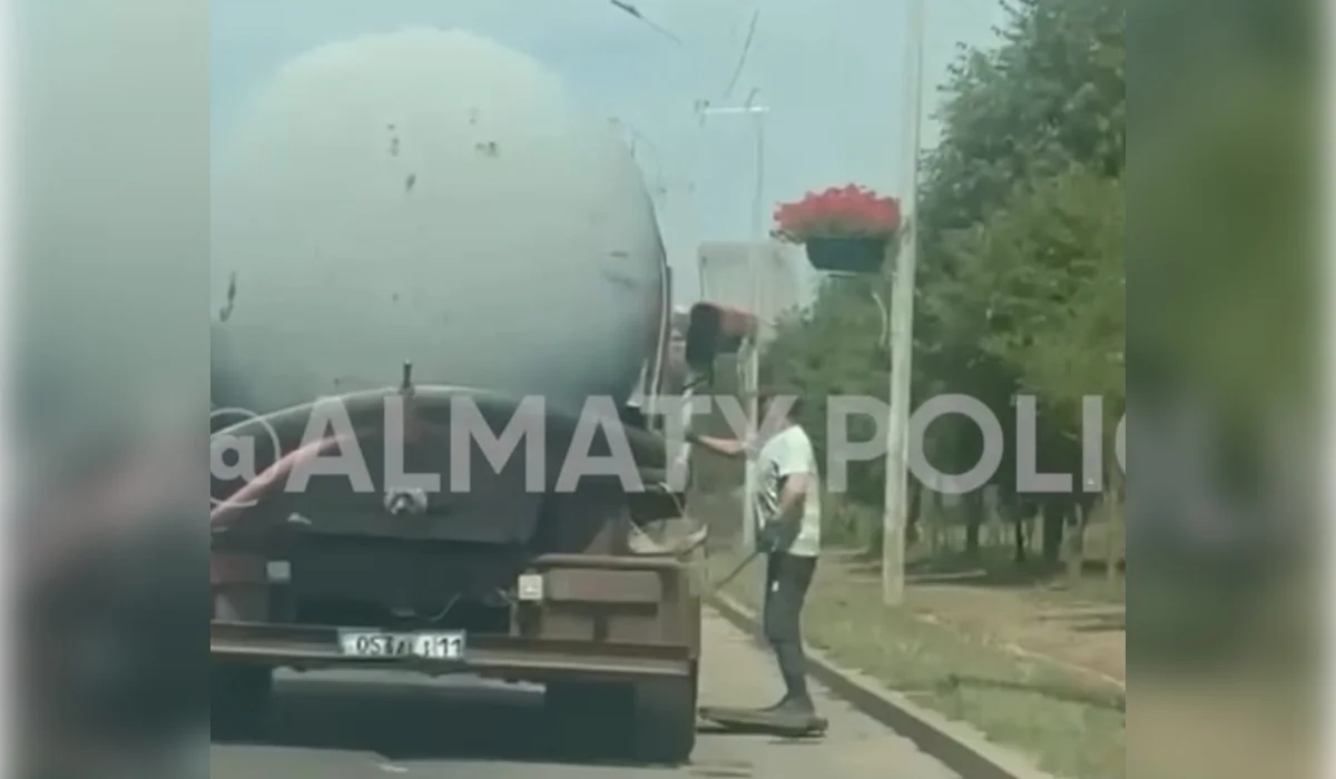 Незаконный слив отходов обошелся водителям в Алматы почти в 12 млн тенге