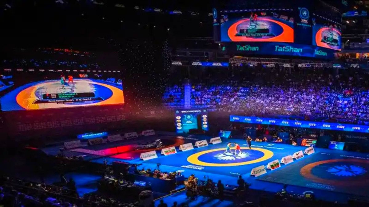 Казахстанский борец Али Алмас вышел в финал чемпионата мира