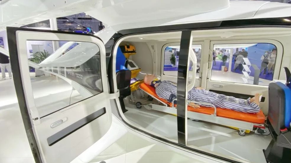 Ұшатын жедел жәрдем мен аэротакси: Қытай болашақтың көліктерін таныстырды