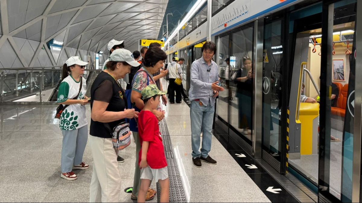Жасылдар партиясы Дүниежүзілік табиғатты қорғау күнінде LRT-мен жүріп, экологиялық көлікті насихаттады
