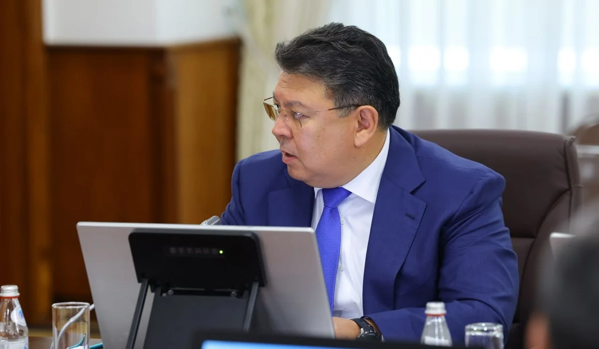 Бозымбаев әкімдіктерге 2027 жылғы коммуналдық жобаларға қазірден дайындалуды тапсырды