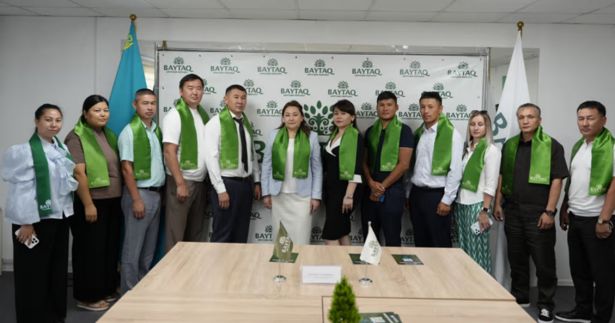  «Байтақ» партиясының кандидаттары Өскемен жастарымен кездесті 