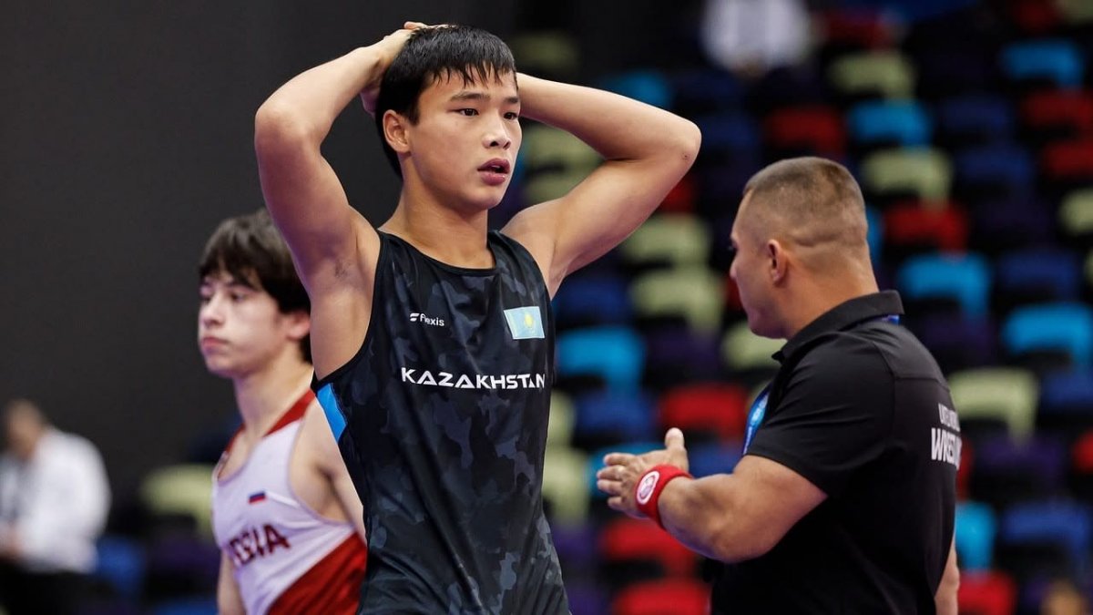 Казахстанец завоевал золото чемпионата мира по греко-римской борьбе