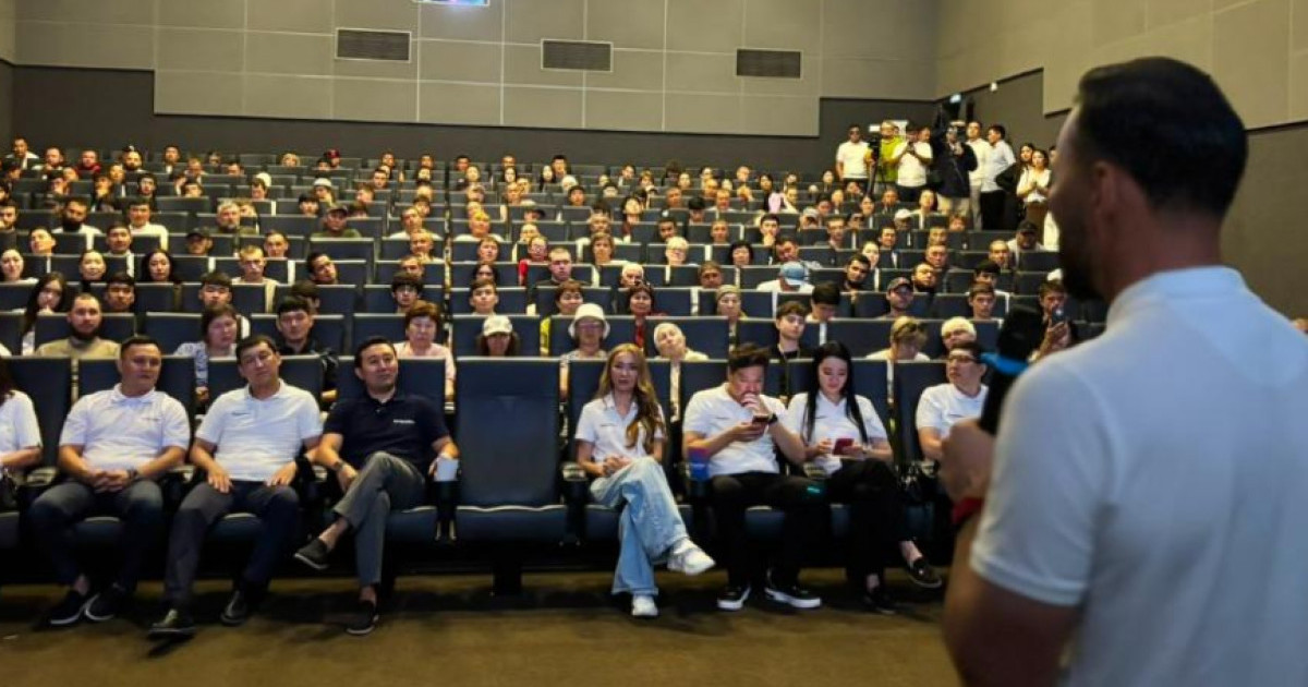  Respublica партиясы Шығыс Қазақстандағы өндіріс өкілдерімен пікір алмасты 
