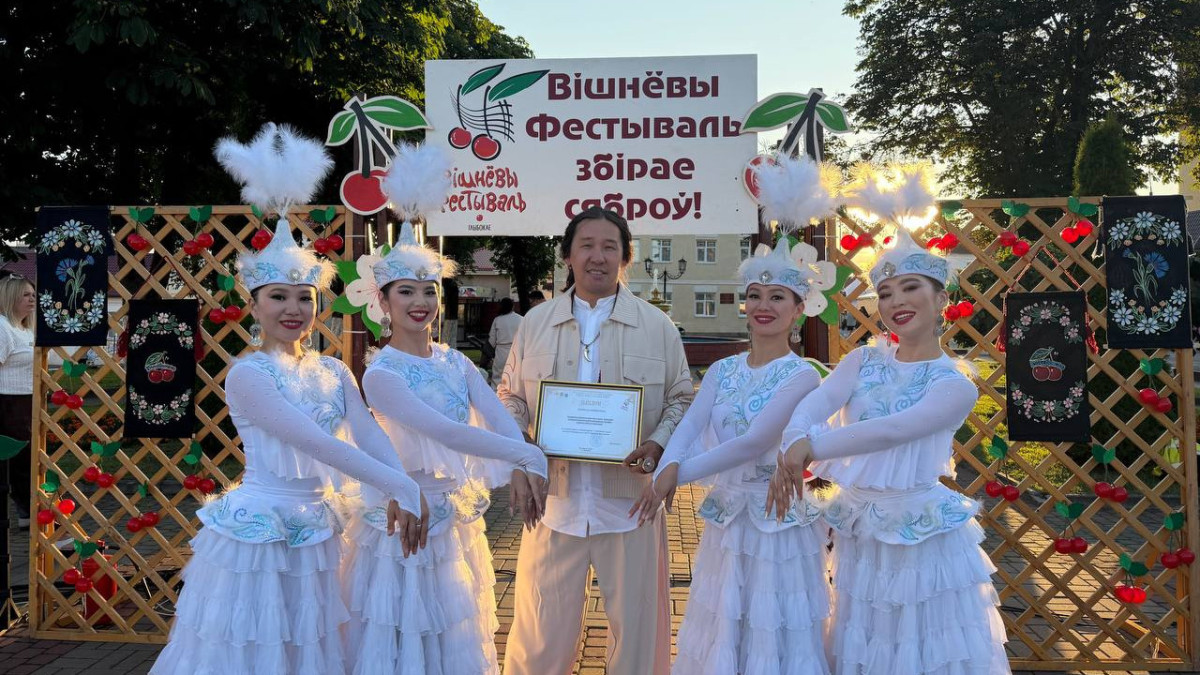 Беларусь төрінде Сүйінбай филармониясына зор қошемет көрсетілді