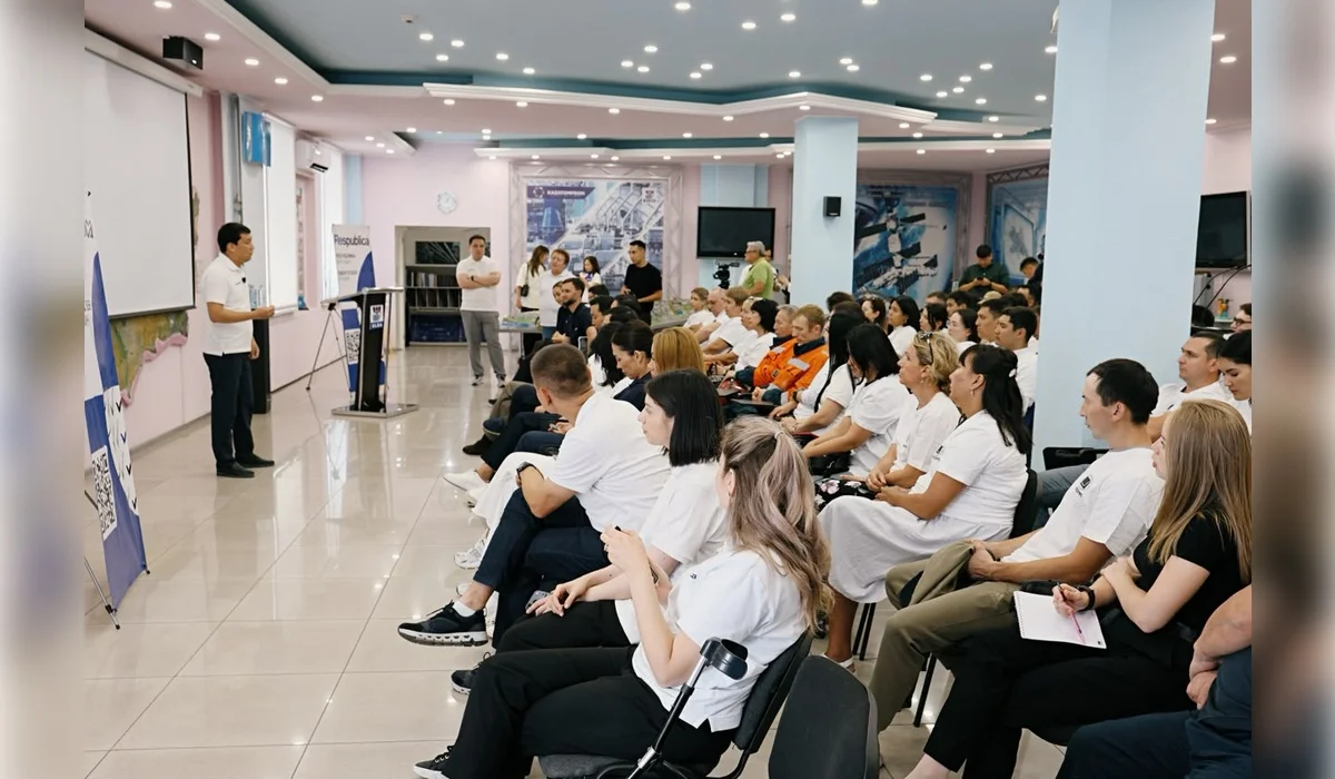 Respublica «Қазмырыш» ұжымымен өндірісті дамыту мәселелерін талқылады