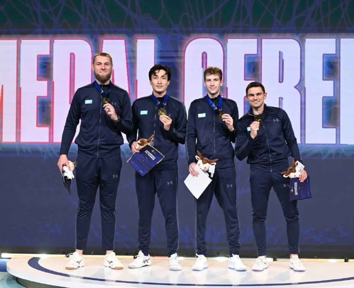 Президент әлем чемпионы атанған қазақстандық семсерлесушілерді құттықтады