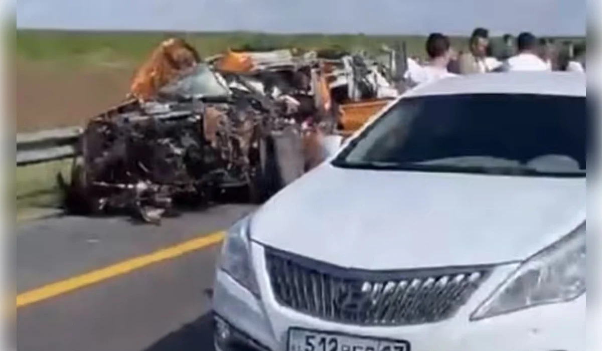 Ақмола облысында жеңіл көлік пен жүк көлігі соғылып, екі адам қаза тапты (ВИДЕО)