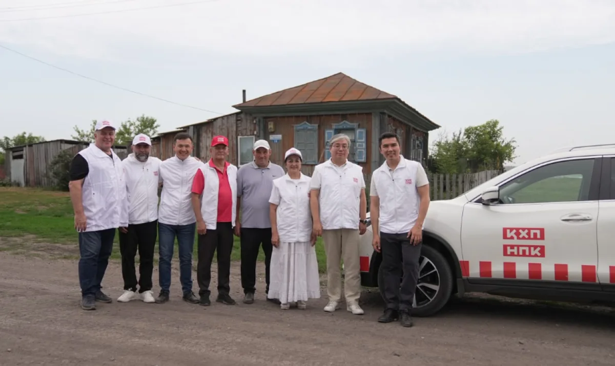Қазақстан Халық партиясы Солтүстік Қазақстандағы «Белое Агро» ЖШС-нің машина-трактор шеберханасының еңбек ұжымымен кездесті