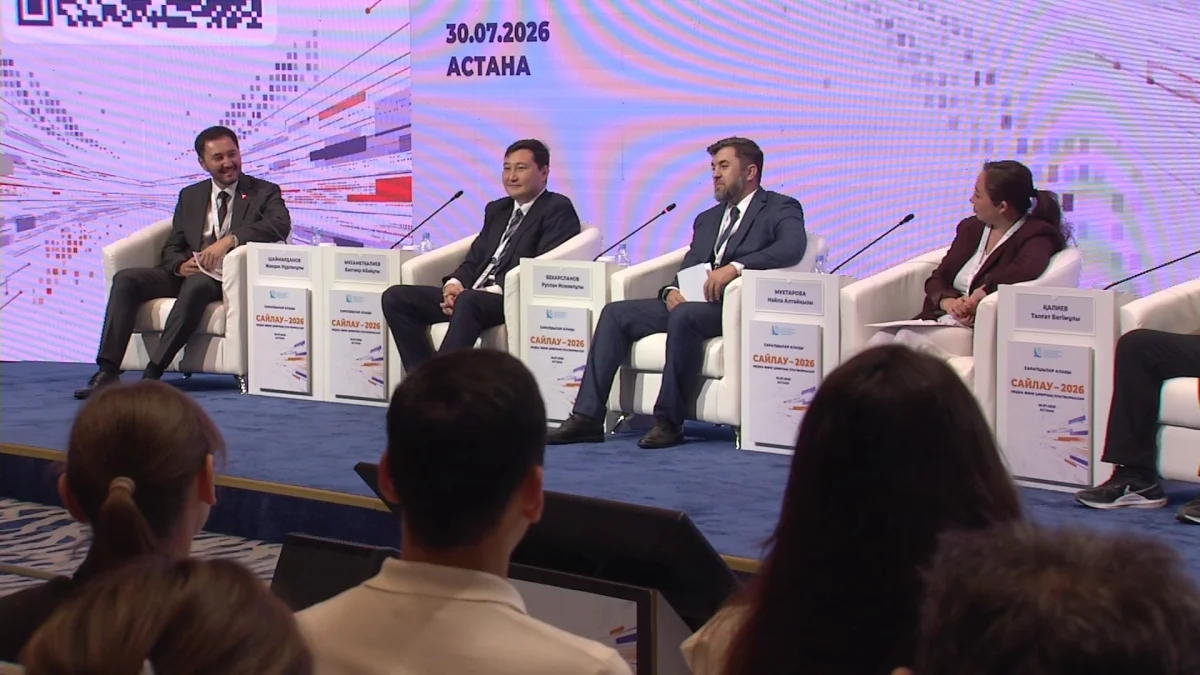 "Саяси партиялар ашық түрде жұмыс жүргізуі керек", - сарапшы