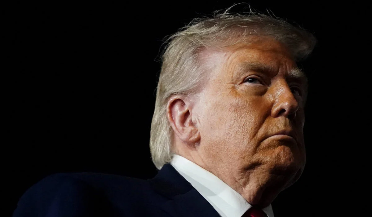 Трамп готовится к вторжению в Иран - СМИ