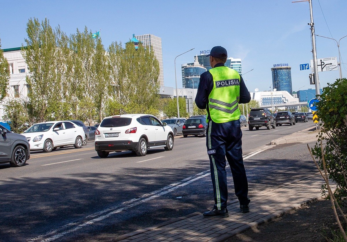 Проезд к востребованной остановке перекрыт в Астане