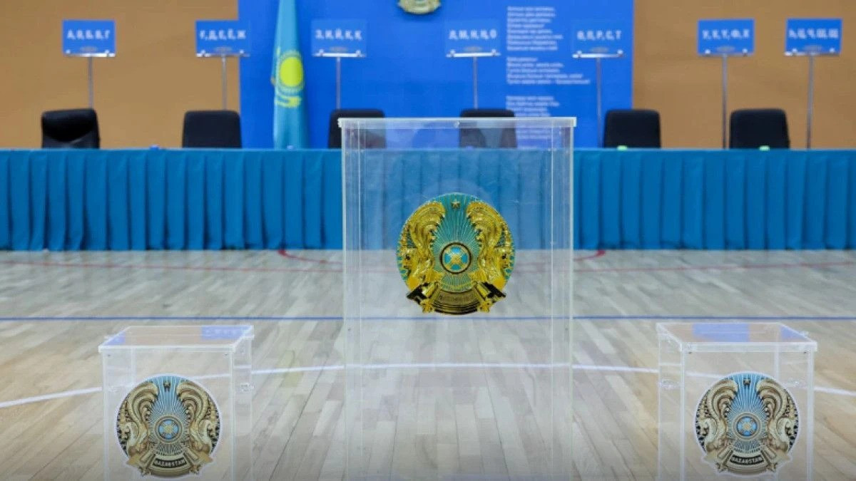 «Әділет» – болашақ қалаларын, ЖСДП – білім беру жүйесін, «Ақ жол» – өнеркәсіпті талқылауда: сайлауалды науқан қалай өтіп жатыр?