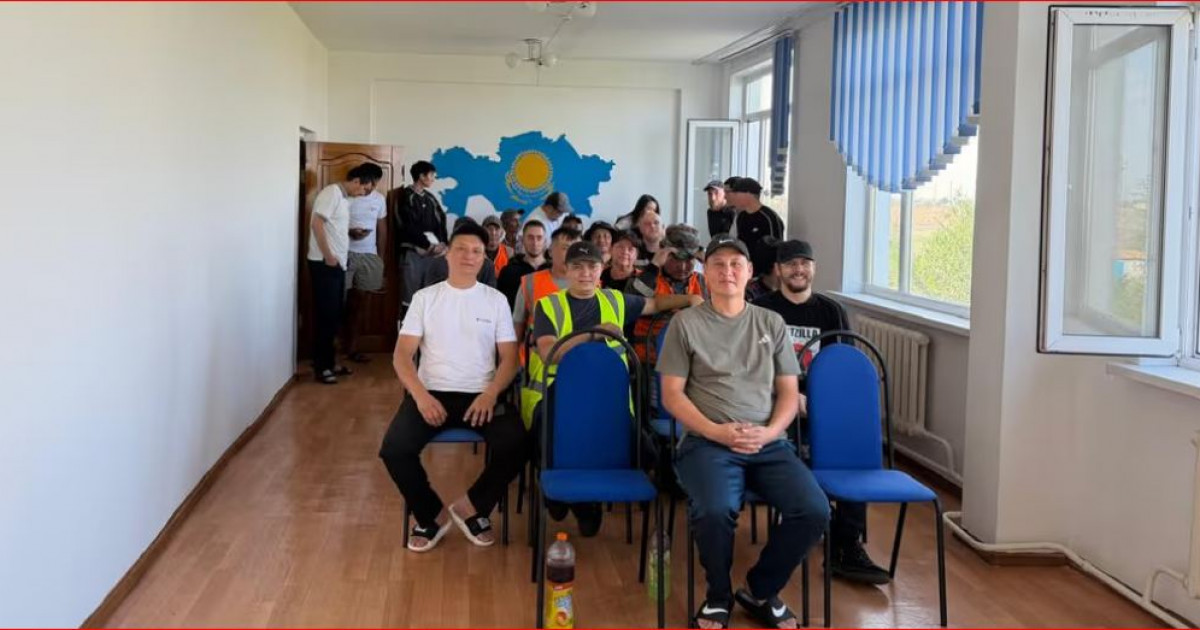  «Байтақ» партиясы Екібастұз теміржолшыларымен кездесті   