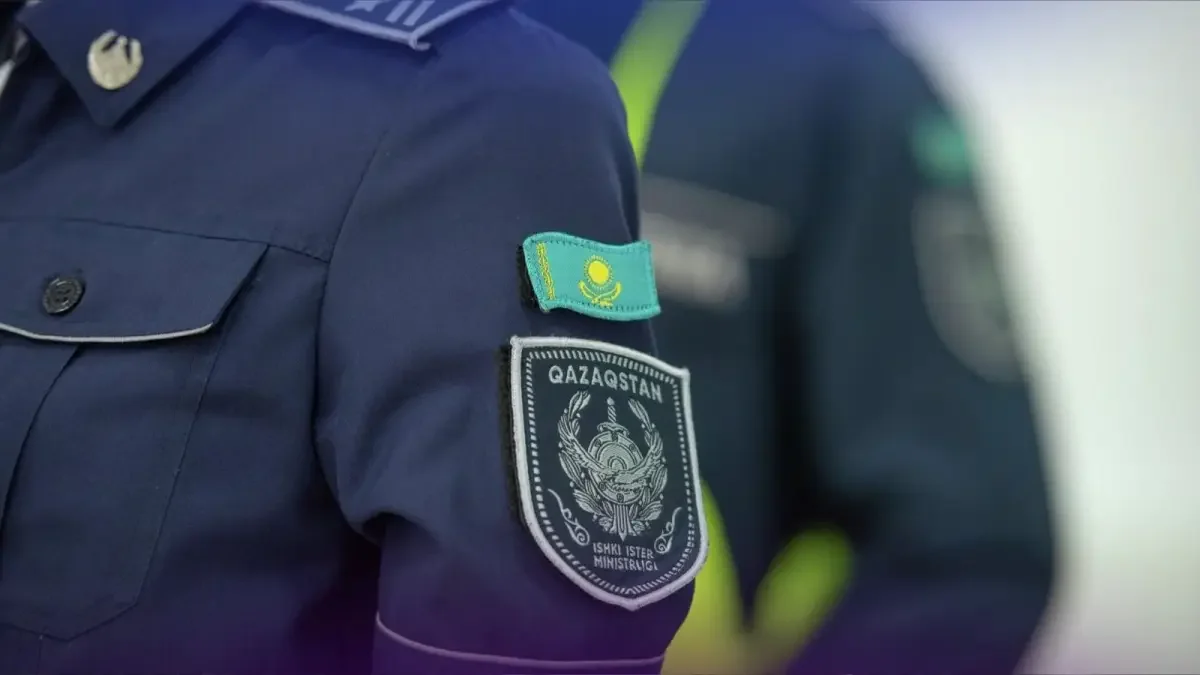 Полицейлер жасөспірім қыздың есірткі таратпақ болған әрекетінің жолын кесті